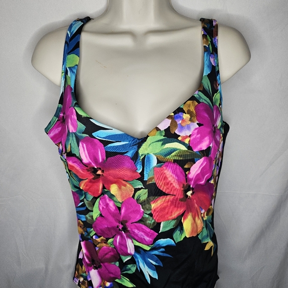 Womens Miraclesuit 68052 Black Floral One Piece Swimsuit Bathing Suit Size 14 - Picture 2 of 7